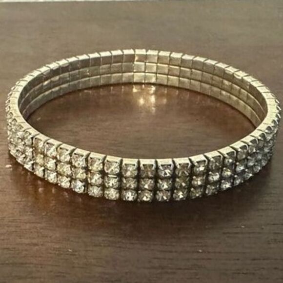 Y2K Vintage Womens Silver Tone Rhinestone Thick Slip On Bangle Bracelet Preppy - Picture 1 of 4